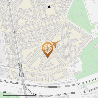 Foto zu Maternuskirchplatz 2, 50678 Köln