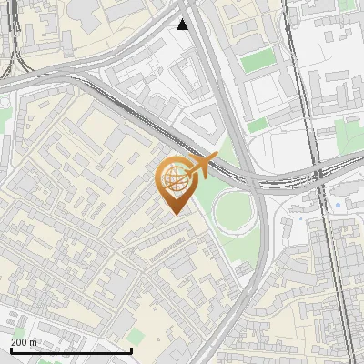 Foto zu Wilhelm-Hoßdorf-Straße 3, 50676 Köln