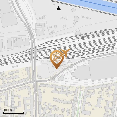 Foto zu Erna-Samuel-Straße 18, 10551 Berlin