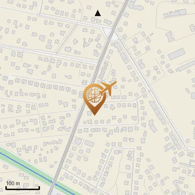 Karte La Famille-Straße 2-4, 13127 Berlin