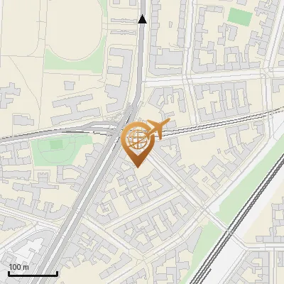 Foto zu Langenscheidtstraße 1-3, 10827 Berlin