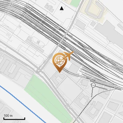 Foto zu Straße der Pariser Kommune 8, 10243 Berlin